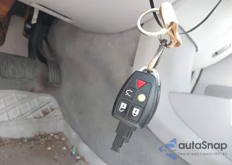 2006 Volvo S40 2.4I from USA, damaged, VIN YV1MS382262186795